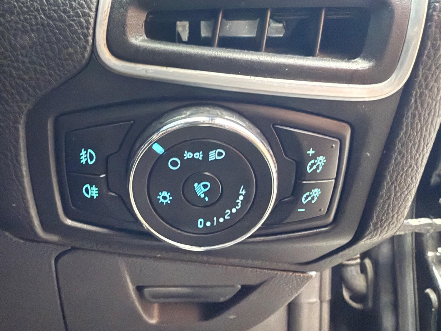 Used Ford Focus 2013 for sale - 76389258: Photo 10