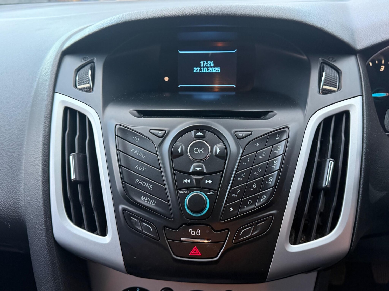 Used Ford Focus 2013 for sale - 76389258: Photo 14