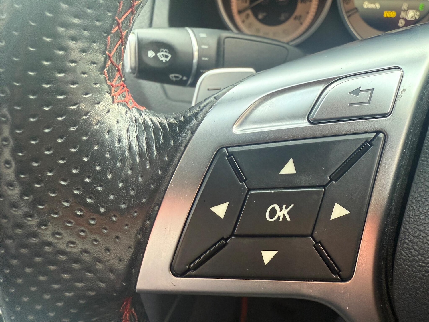 Used Mercedes-Benz E Class 2014 for sale - 77559515: Photo 13