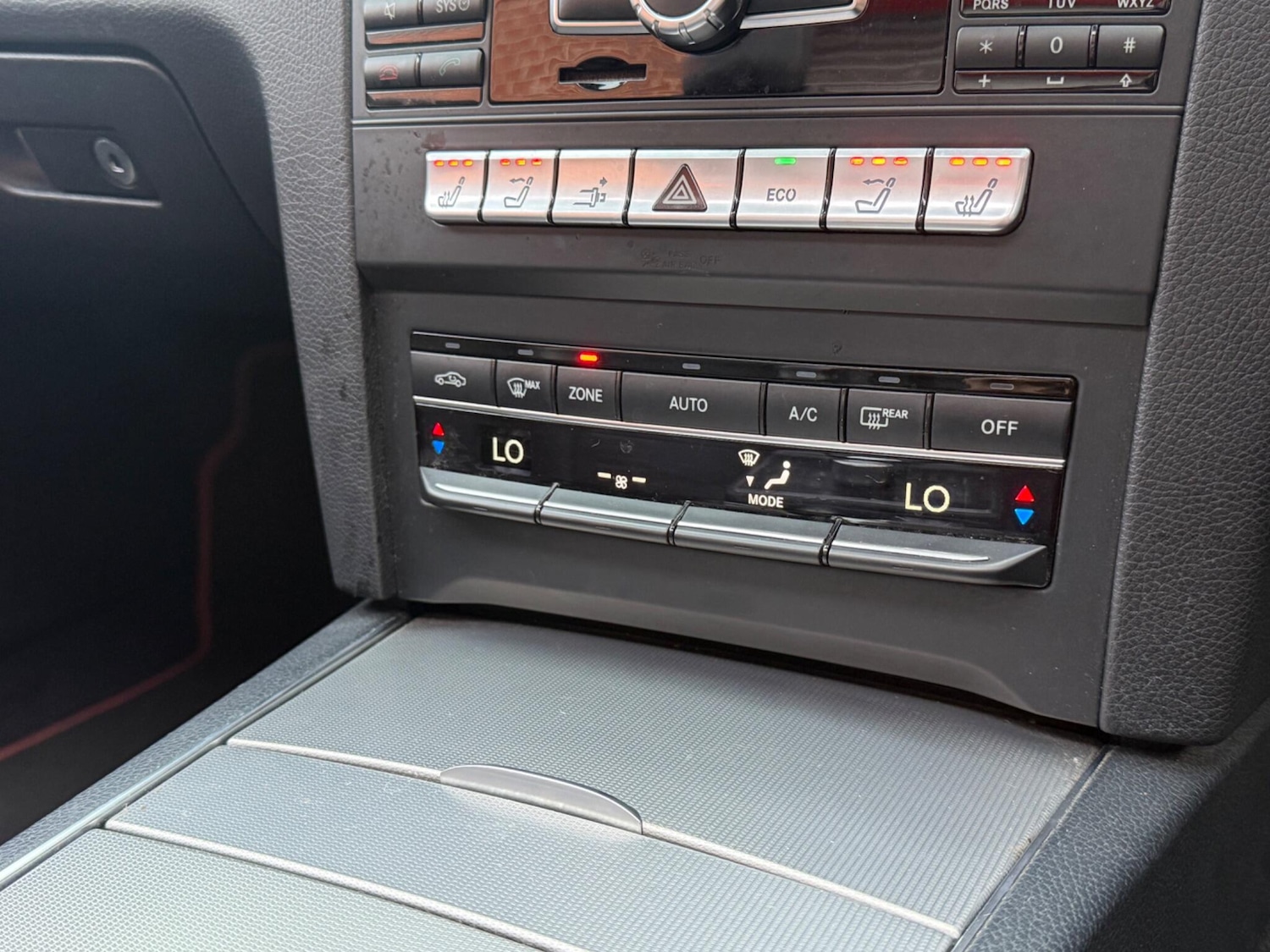 Used Mercedes-Benz E Class 2014 for sale - 77559515: Photo 17