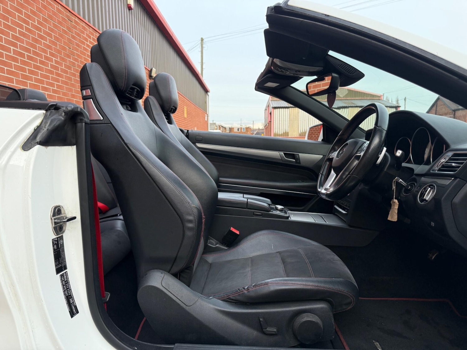 Used Mercedes-Benz E Class 2014 for sale - 77559515: Photo 21