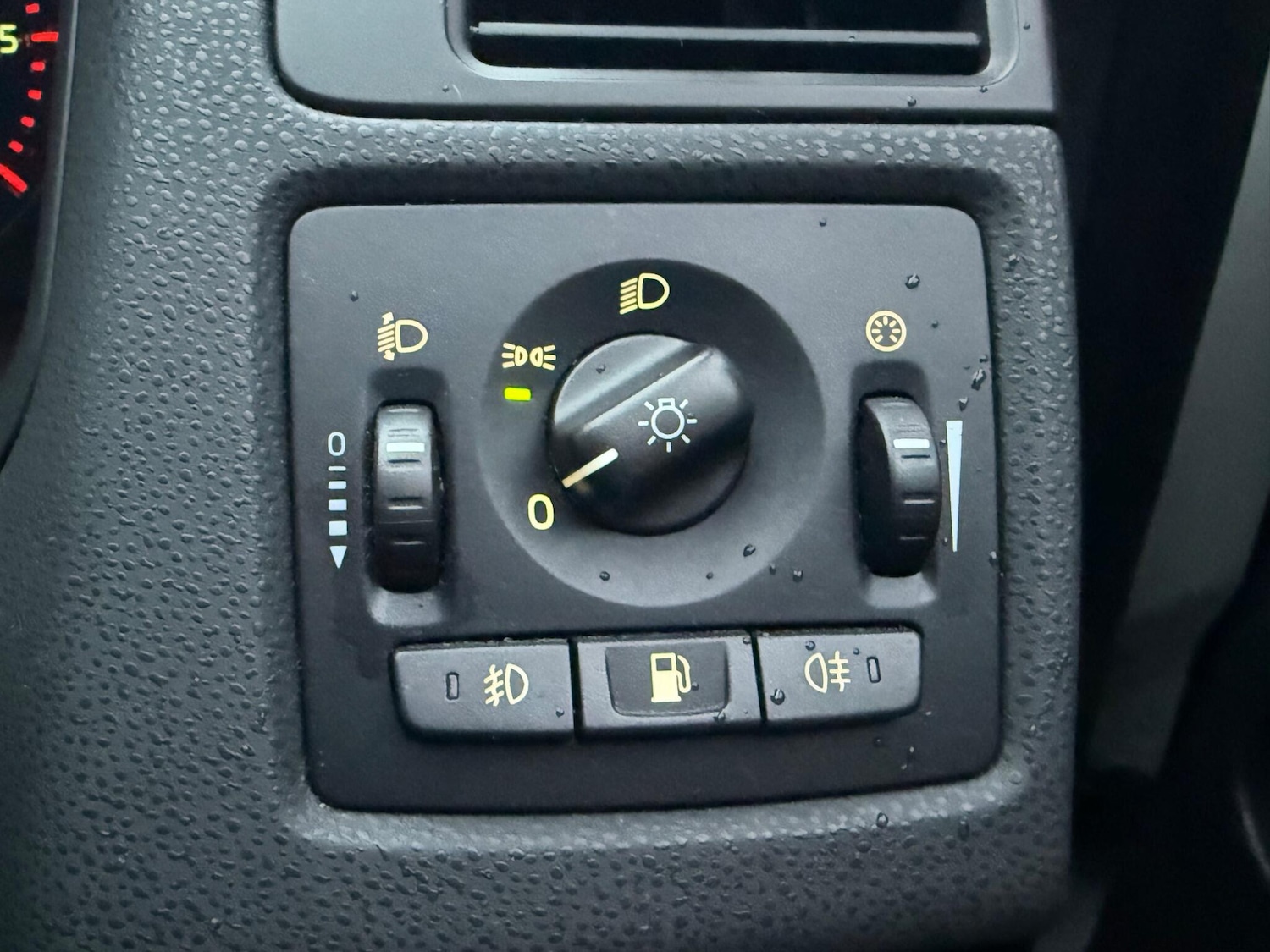 Used Volvo C30 2010 for sale - 77279499: Photo 10