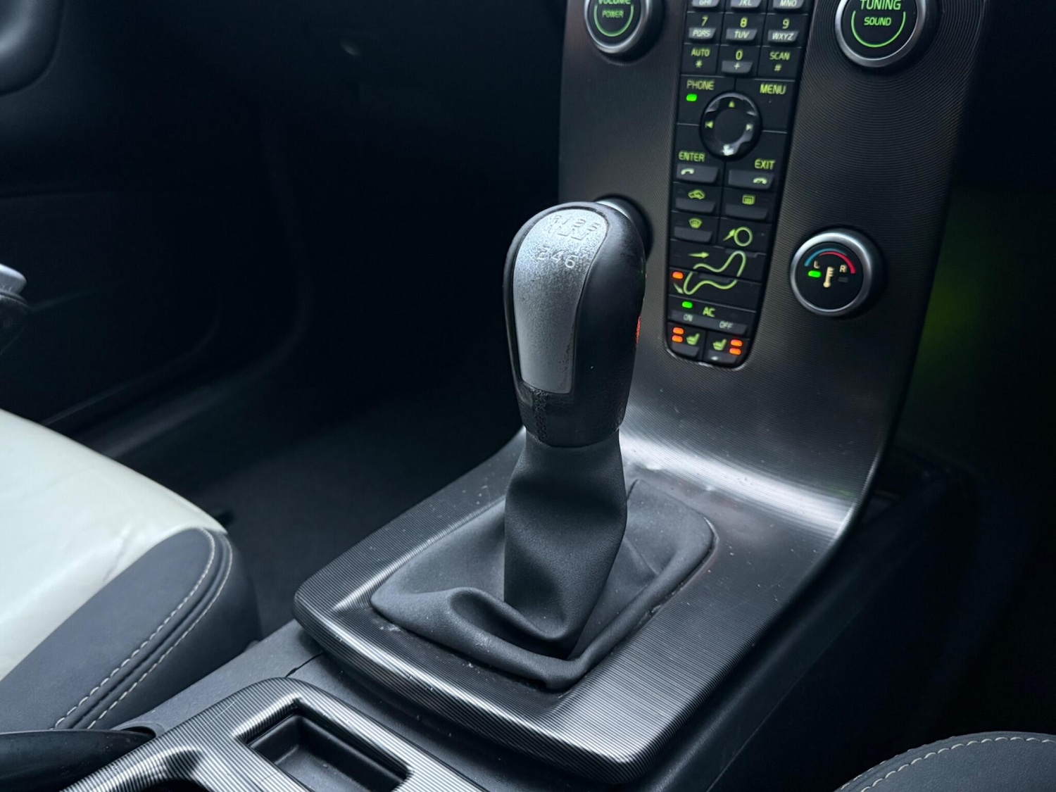 Used Volvo C30 2010 for sale - 77279499: Photo 19