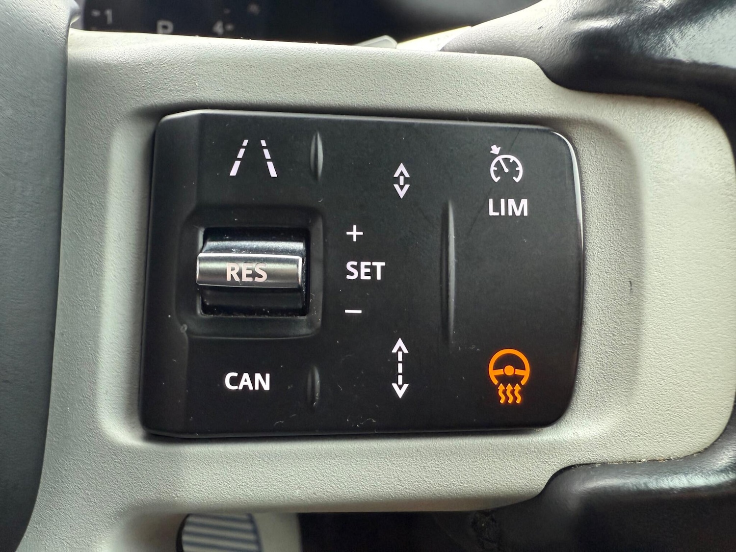 Used Land Rover Defender 2021 for sale - 77799025: Photo 10