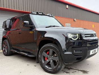 Used Land Rover Defender 2021 for sale - 77799025: Photo