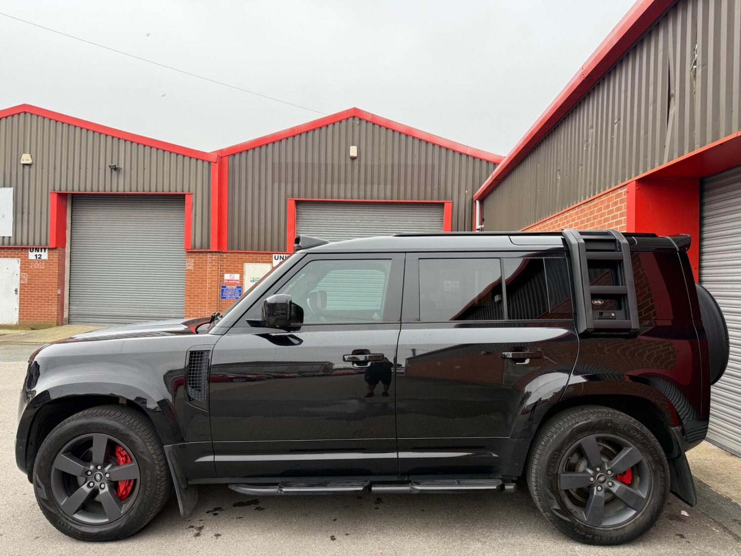 Used Land Rover Defender 2021 for sale - 77799025: Photo 8