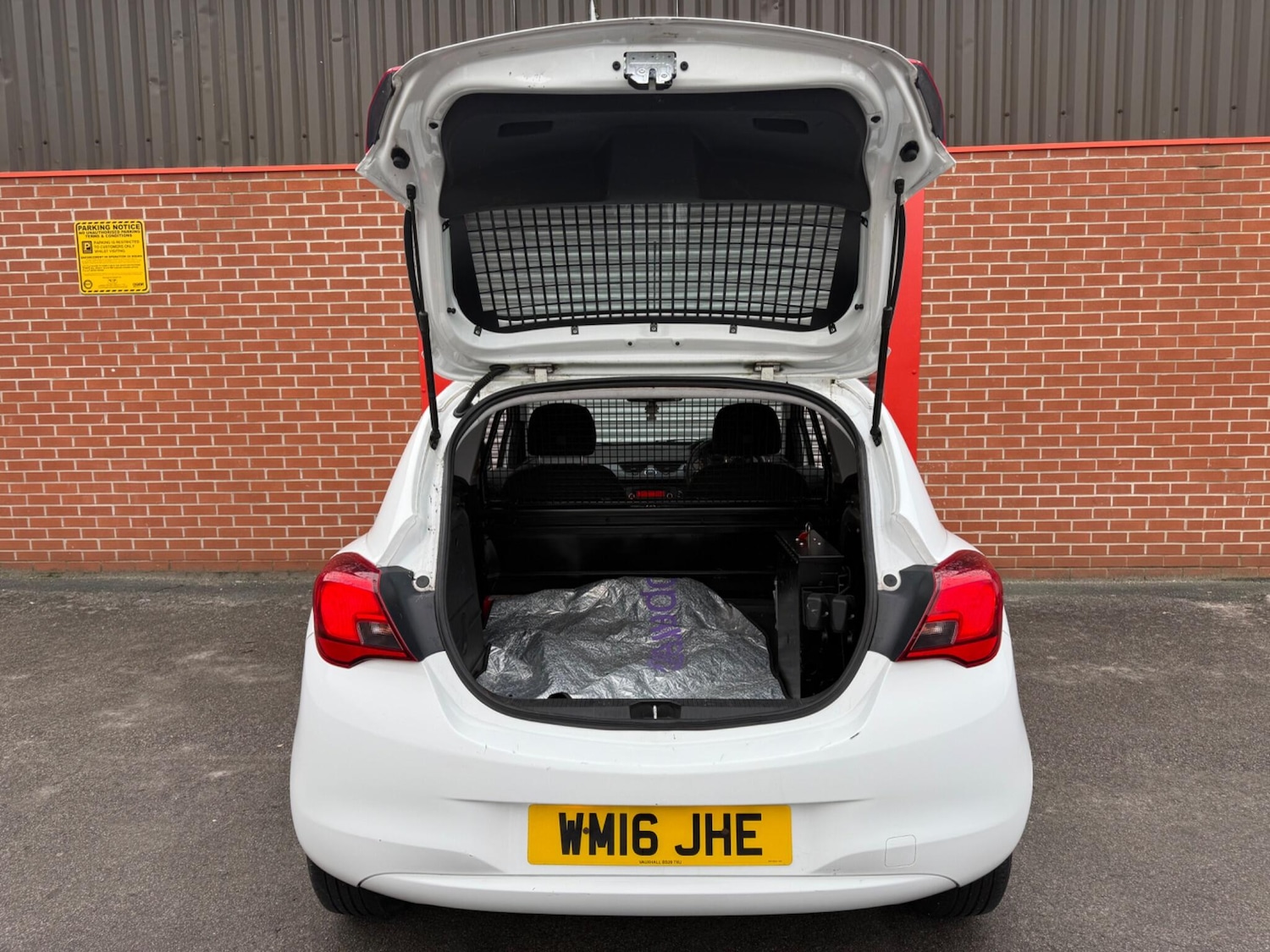 Used Vauxhall Corsa Van 2016 for sale - 77082038: Photo 29