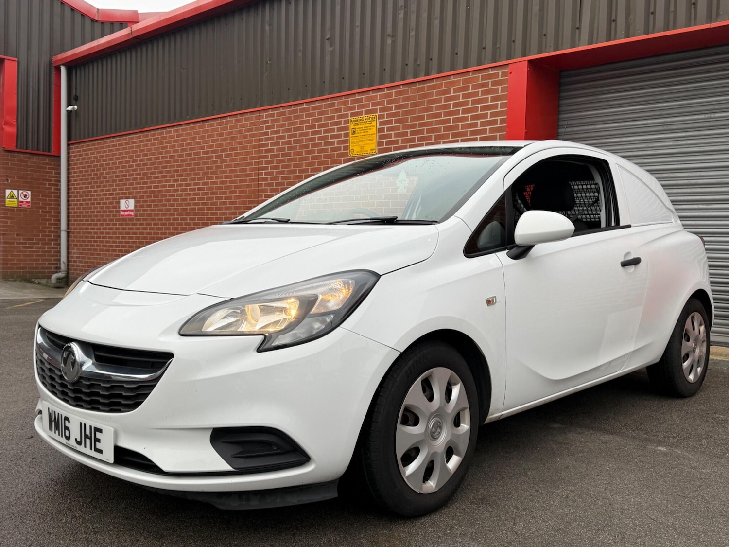 Used Vauxhall Corsa Van 2016 for sale - 77082038: Photo 5