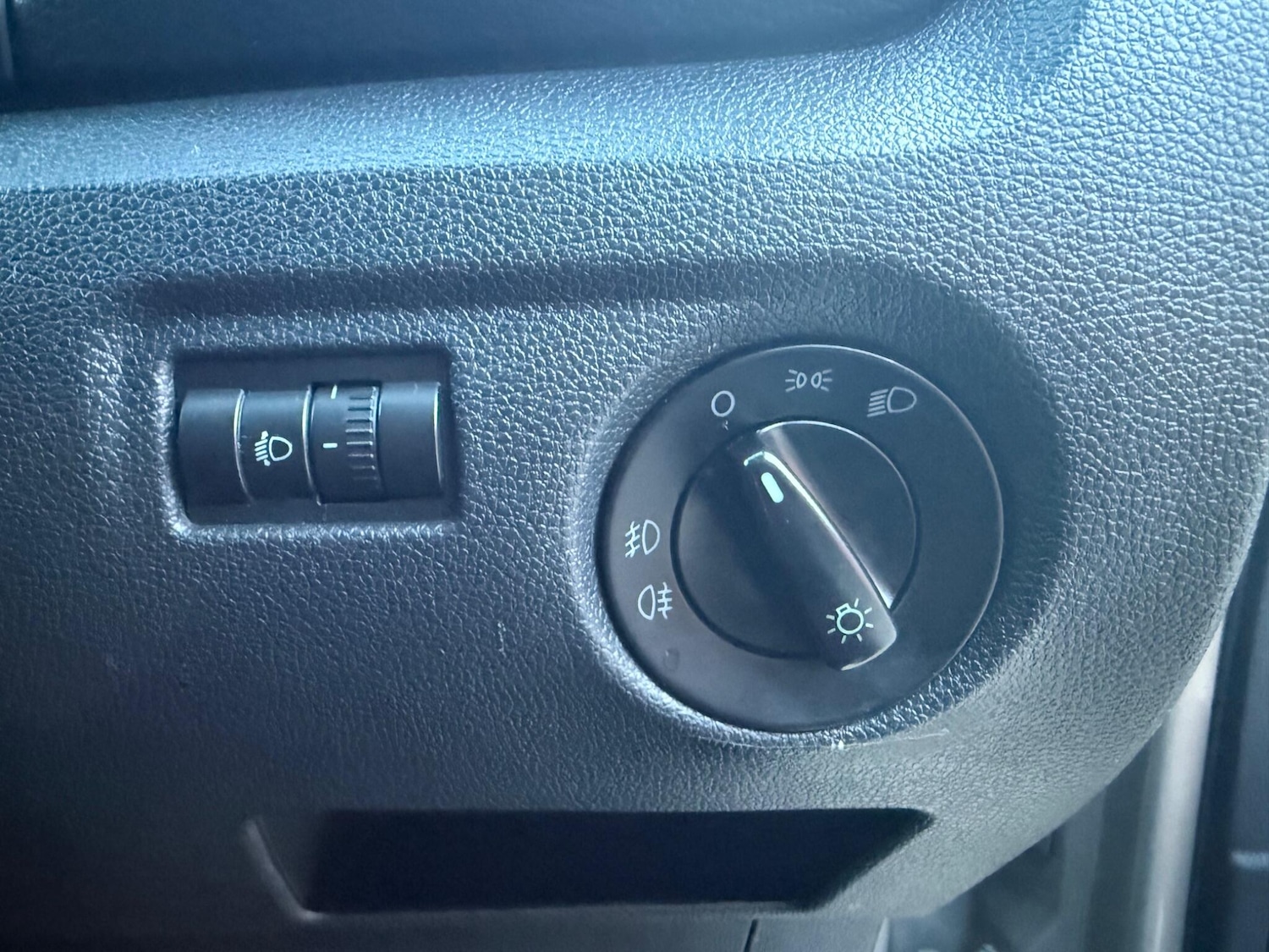 Used Skoda Fabia 2011 for sale - 77315382: Photo 9