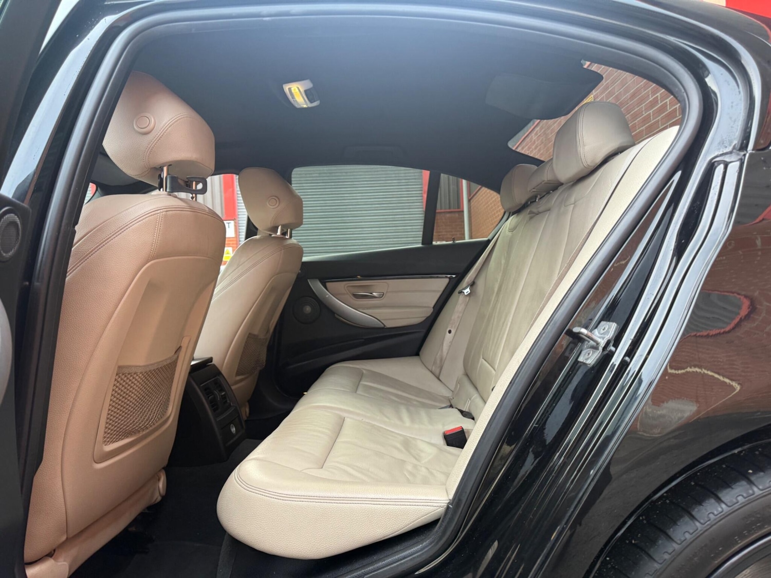 Used BMW 3 Series 2017 for sale - 77400425: Photo 25