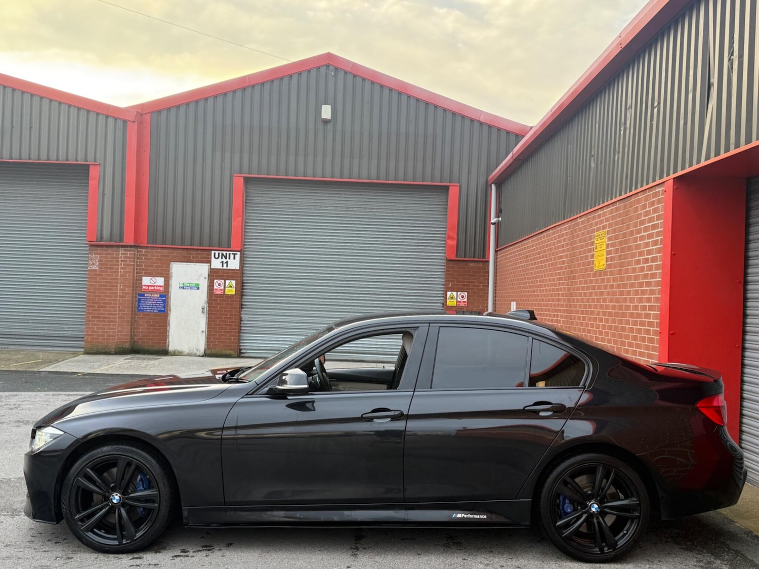 Used BMW 3 Series 2017 for sale - 77400425: Photo 8