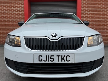 Used Skoda Octavia 2015 for sale - 77982688: Photo