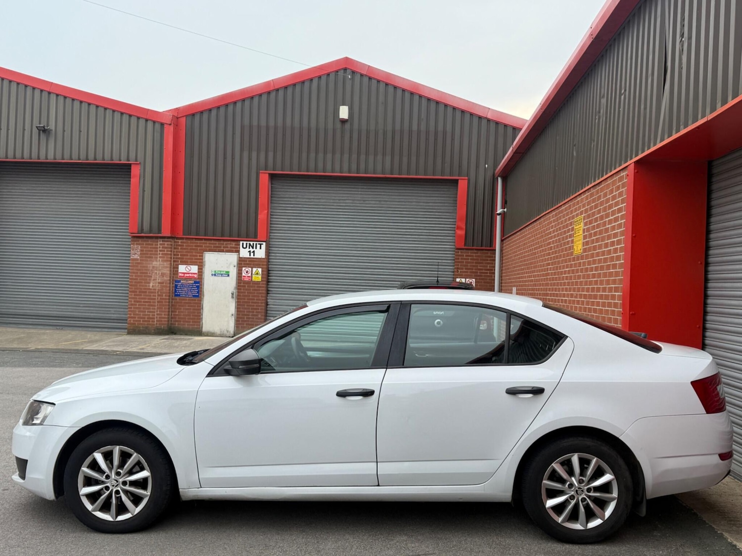 Used Skoda Octavia 2015 for sale - 77982688: Photo 8