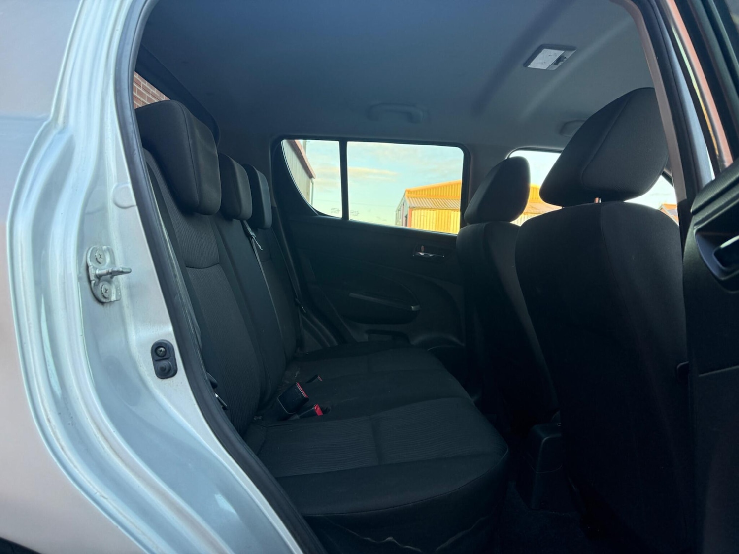 Used Suzuki Swift 2012 for sale - 77084403: Photo 29