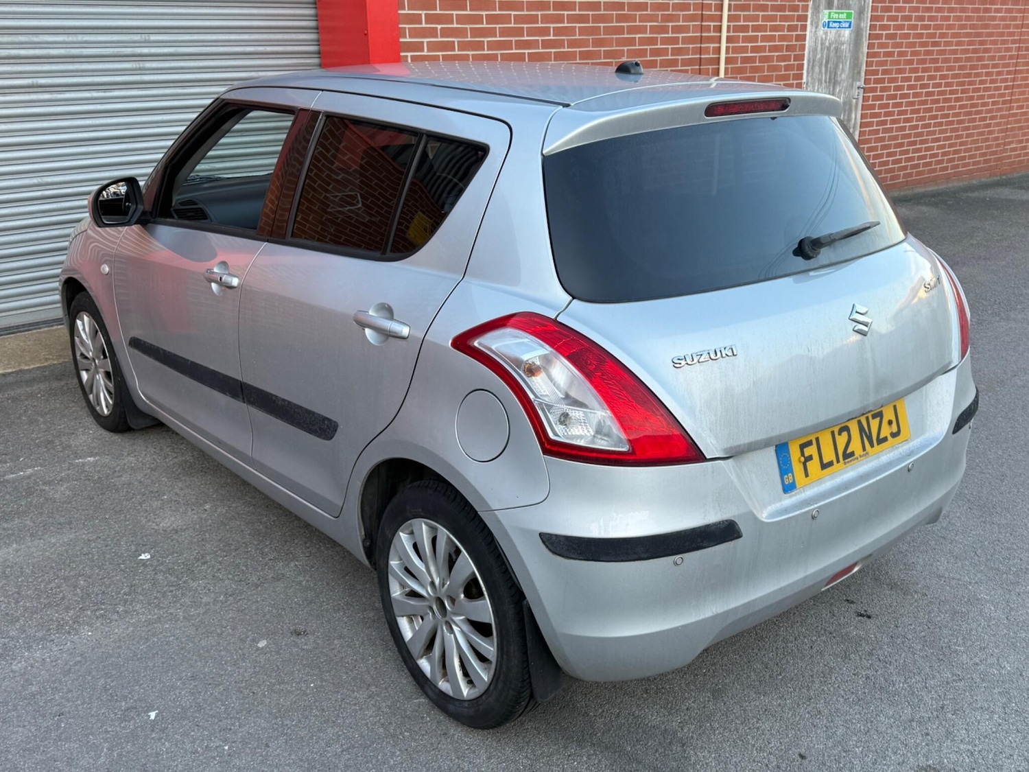 Used Suzuki Swift 2012 for sale - 77084403: Photo 34