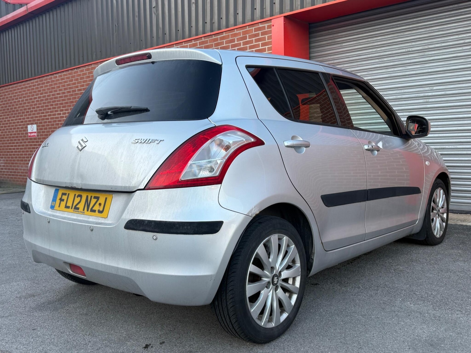 Used Suzuki Swift 2012 for sale - 77084403: Photo 35