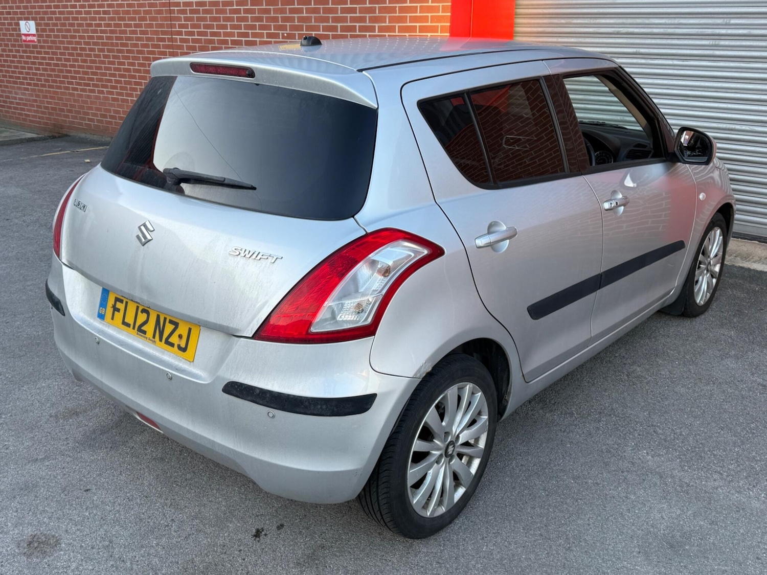 Used Suzuki Swift 2012 for sale - 77084403: Photo 36