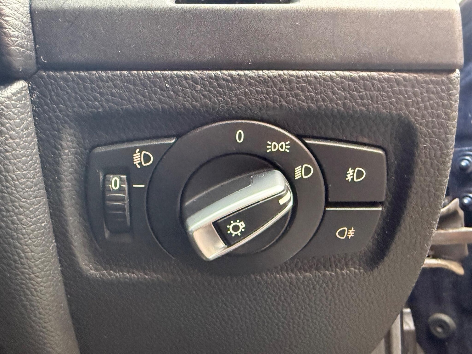 Used BMW 1 Series 2011 for sale - 76549972: Photo 10