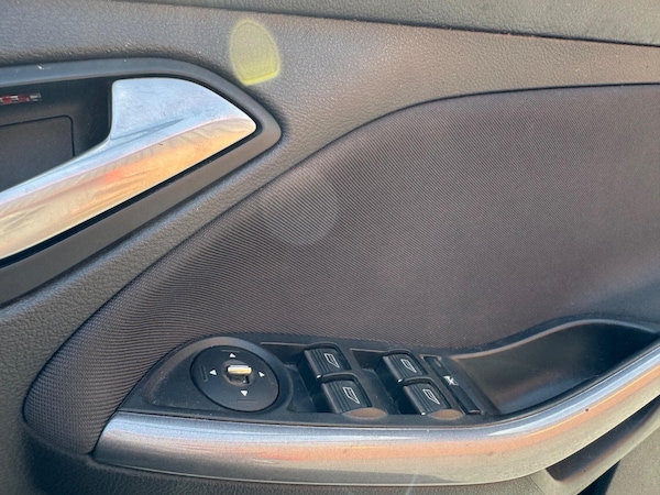 Used Ford Focus 2013 for sale - 76294568: Photo 20