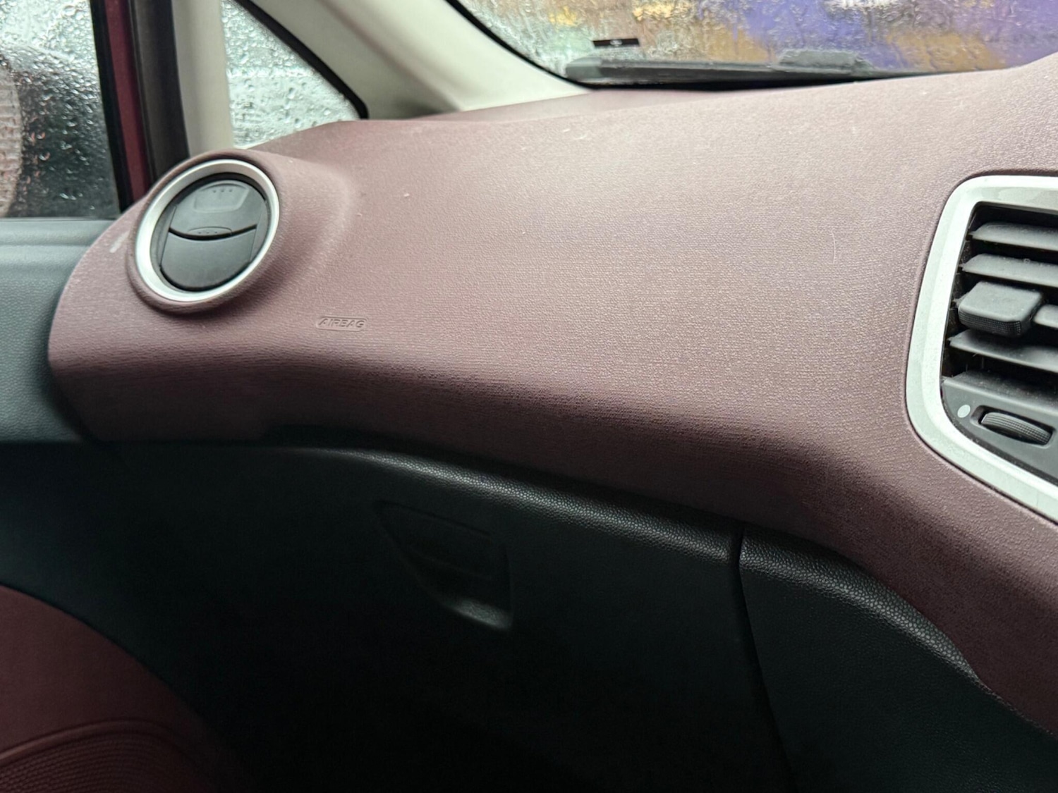 Used Ford Fiesta 2011 for sale - 77440182: Photo 18