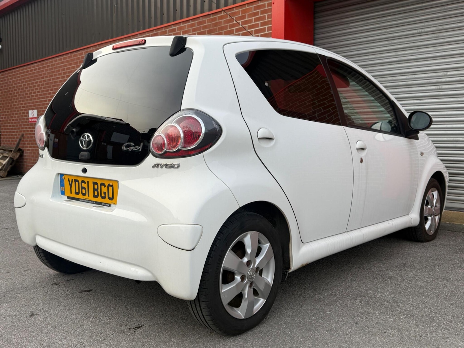 Used Toyota AYGO 2011 for sale - 77559805: Photo 30