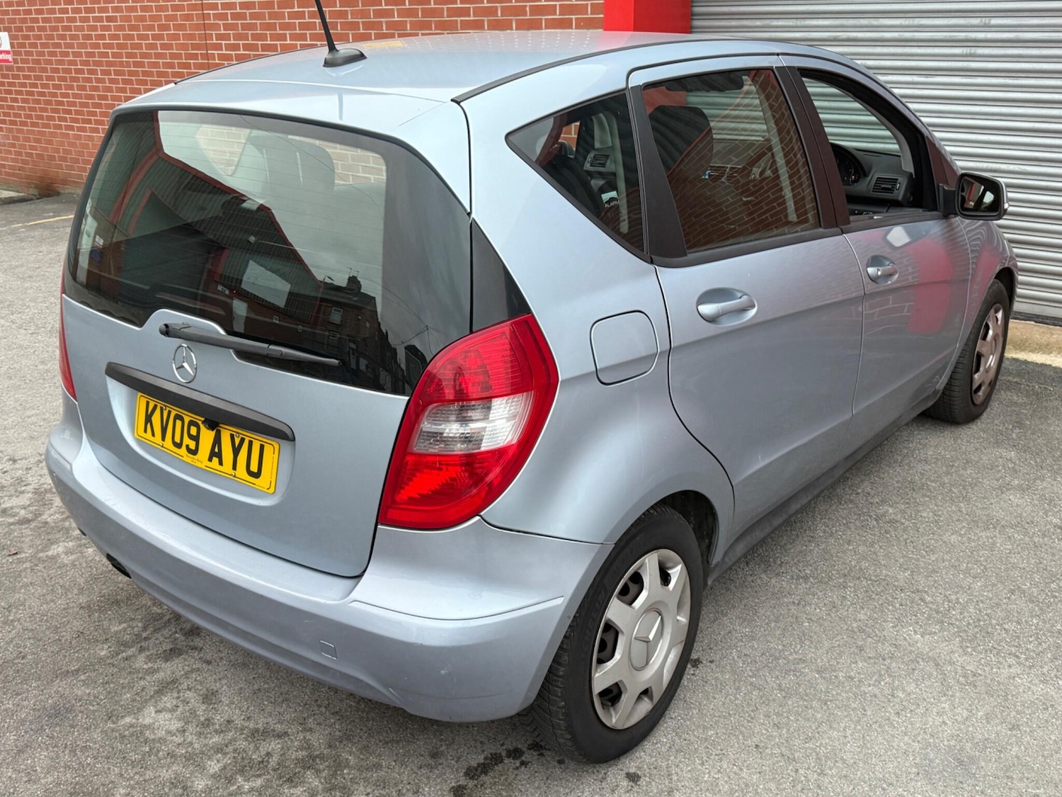 Used Mercedes-Benz A-Class 2009 for sale - 76743476: Photo 32