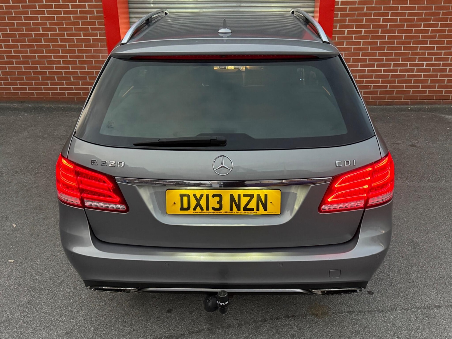 Used Mercedes-Benz E Class 2013 for sale - 76200527: Photo 31