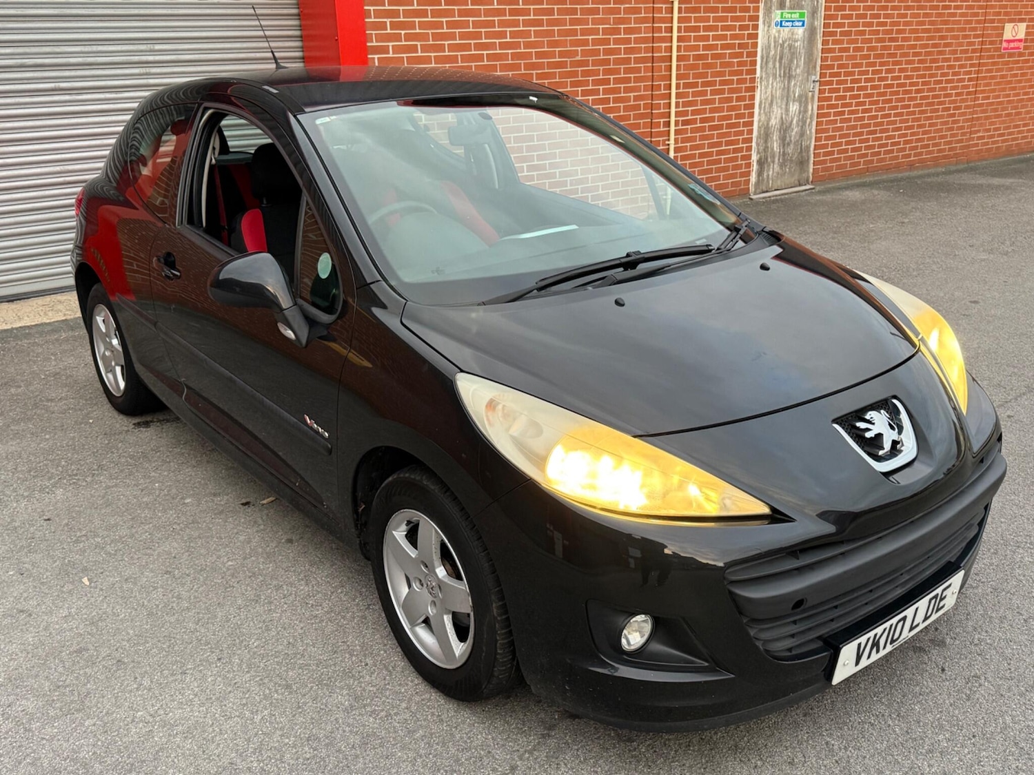 Used Peugeot 207 2010 for sale - 76024513: Photo 2