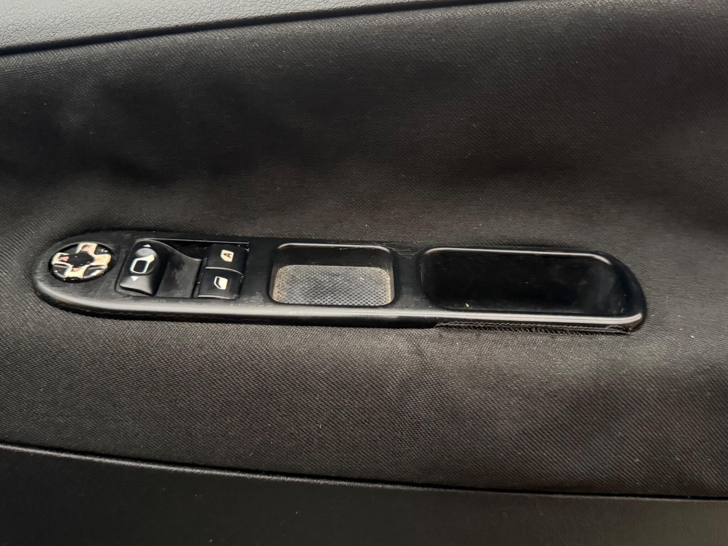 Used Peugeot 207 2010 for sale - 76024513: Photo 9