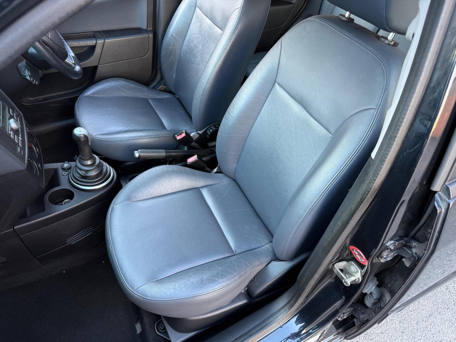 Used Ford Fiesta 2007 for sale - 76752679: Photo 24