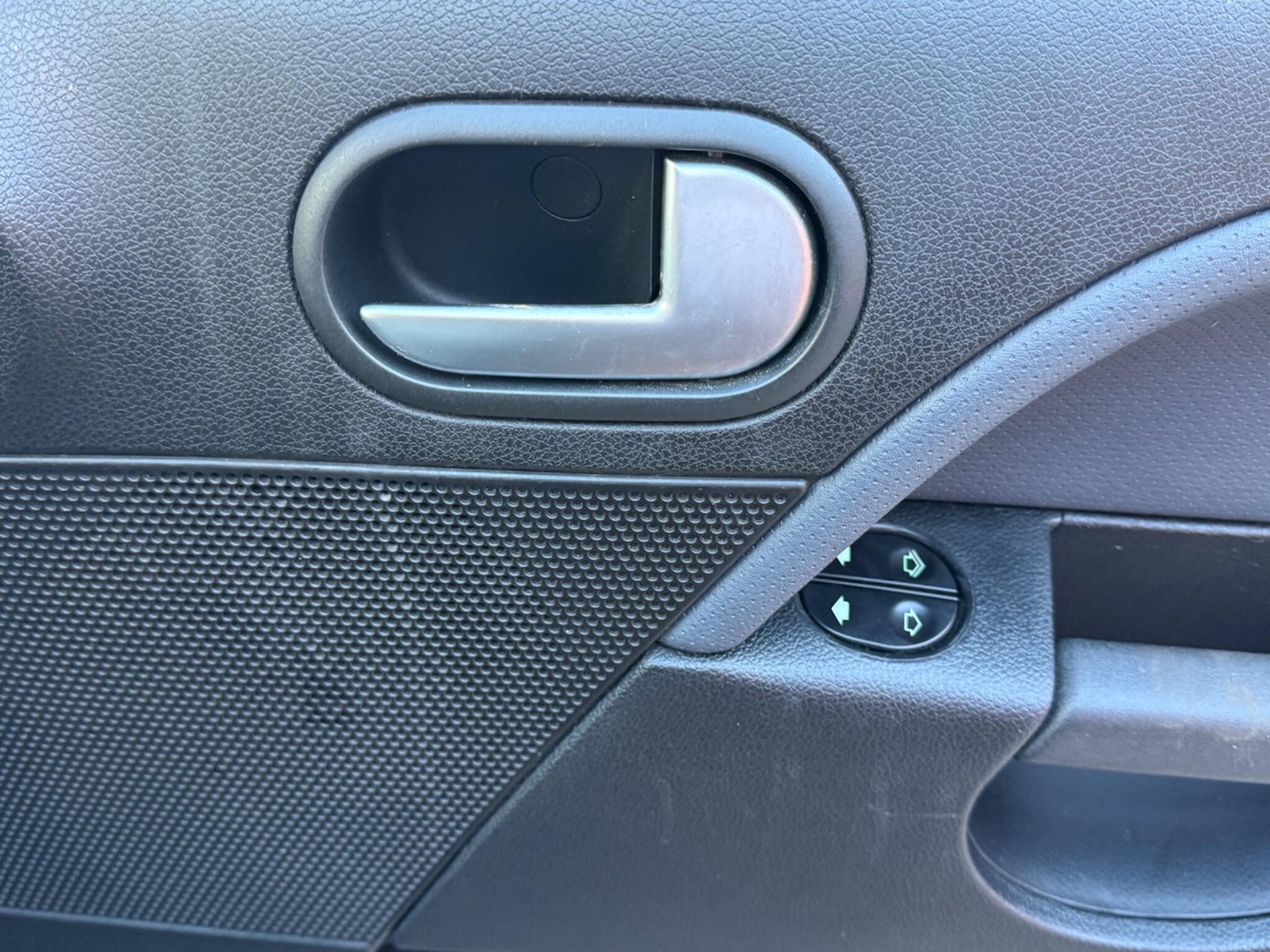 Used Ford Fiesta 2007 for sale - 76752679: Photo 9