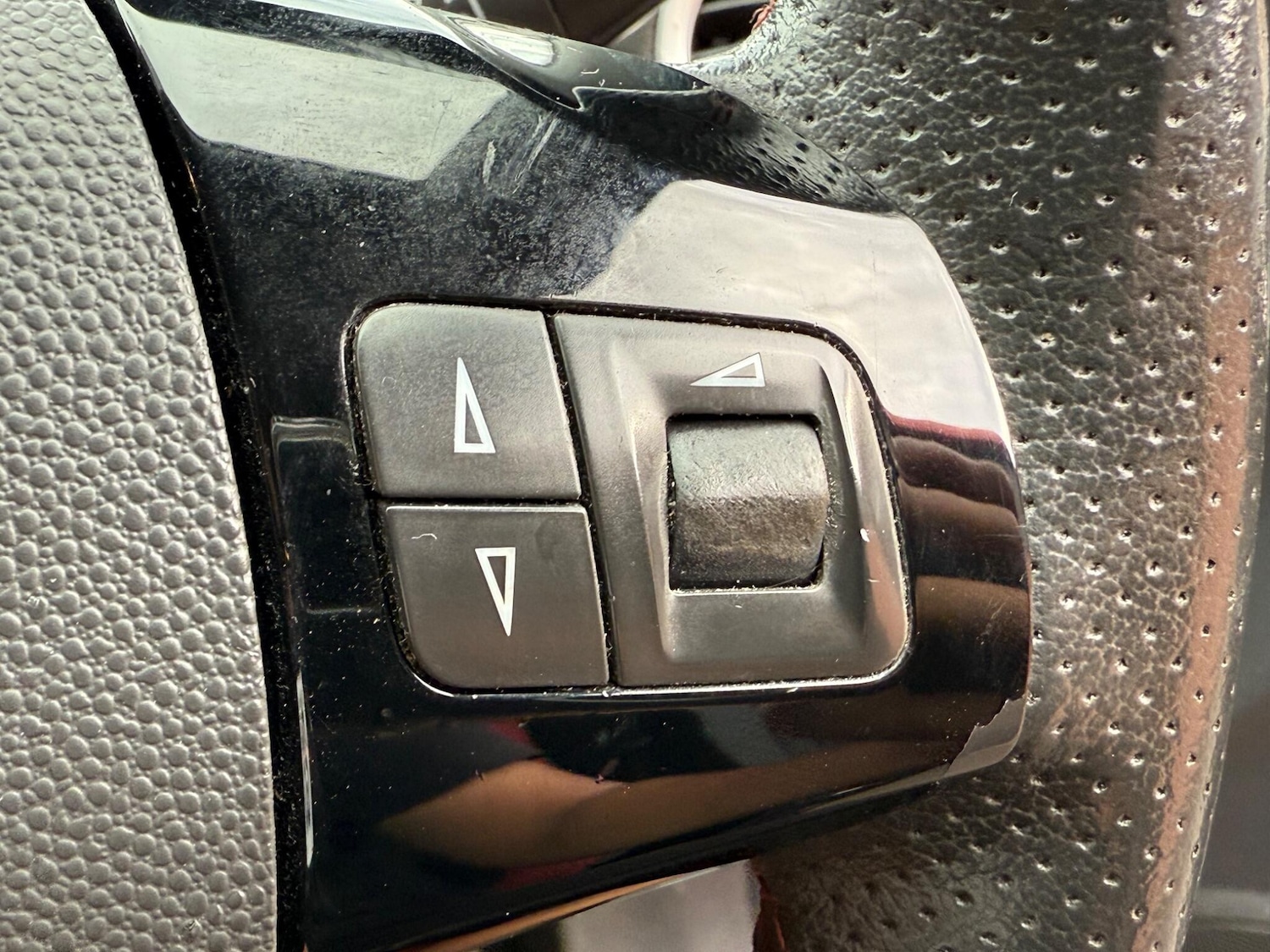 Used Vauxhall Corsa 2011 for sale - 76989422: Photo 13