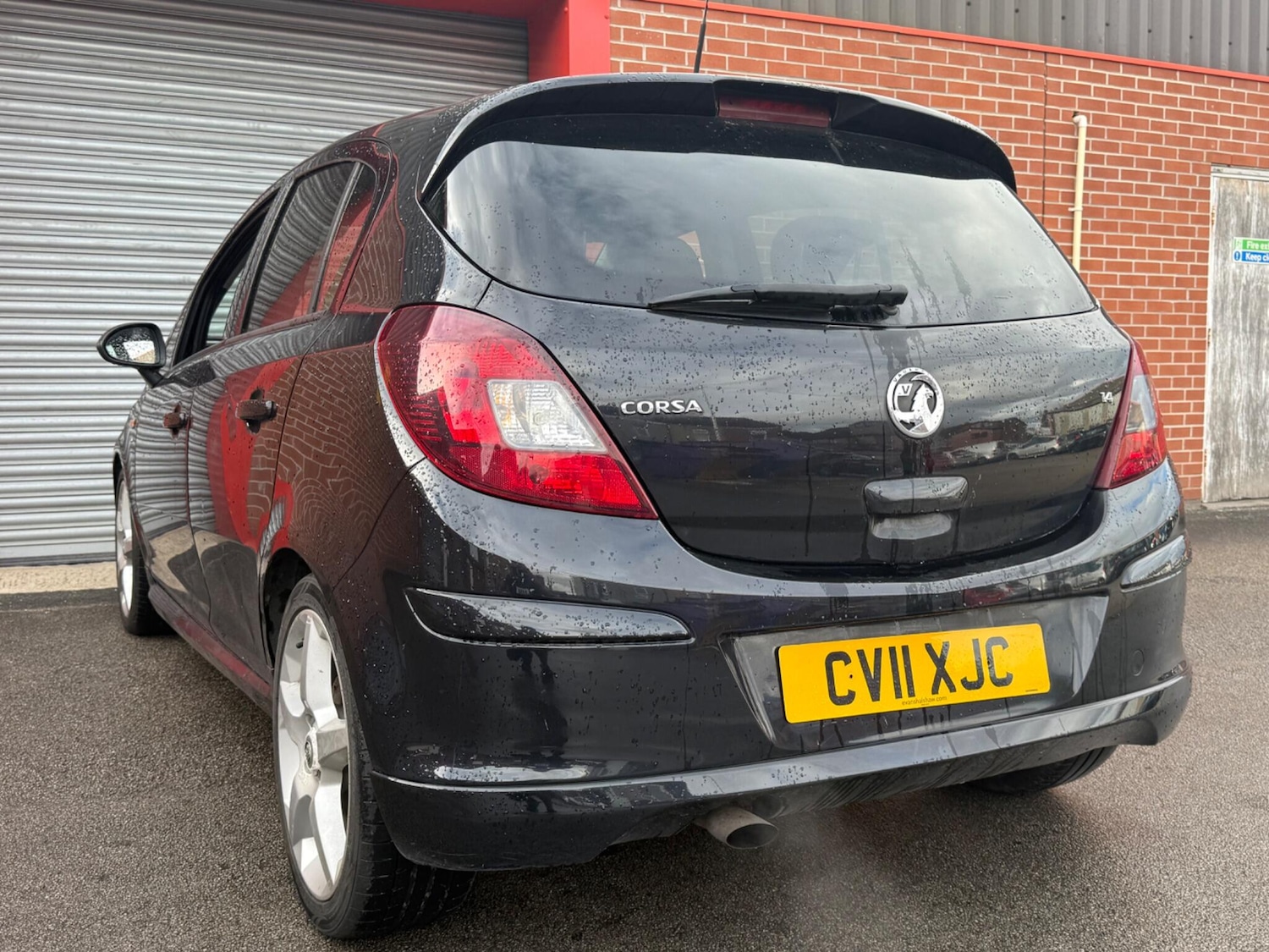 Used Vauxhall Corsa 2011 for sale - 76989422: Photo 28