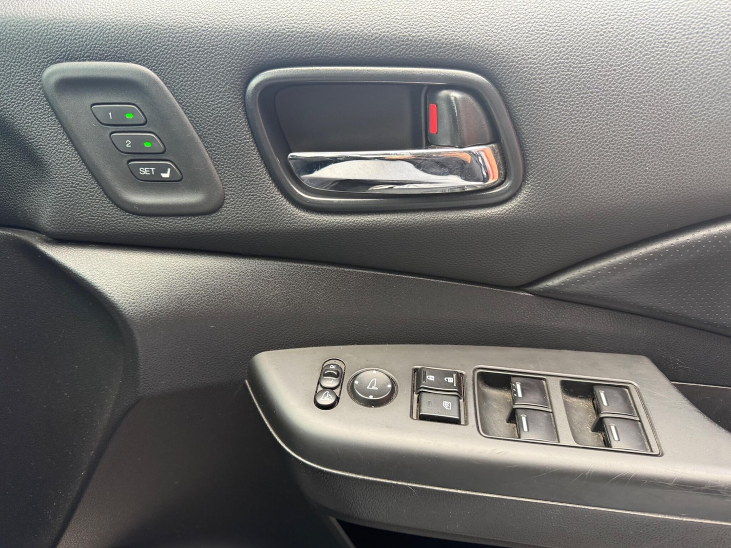 Used Honda CR-V for sale - 77081912: Photo 9