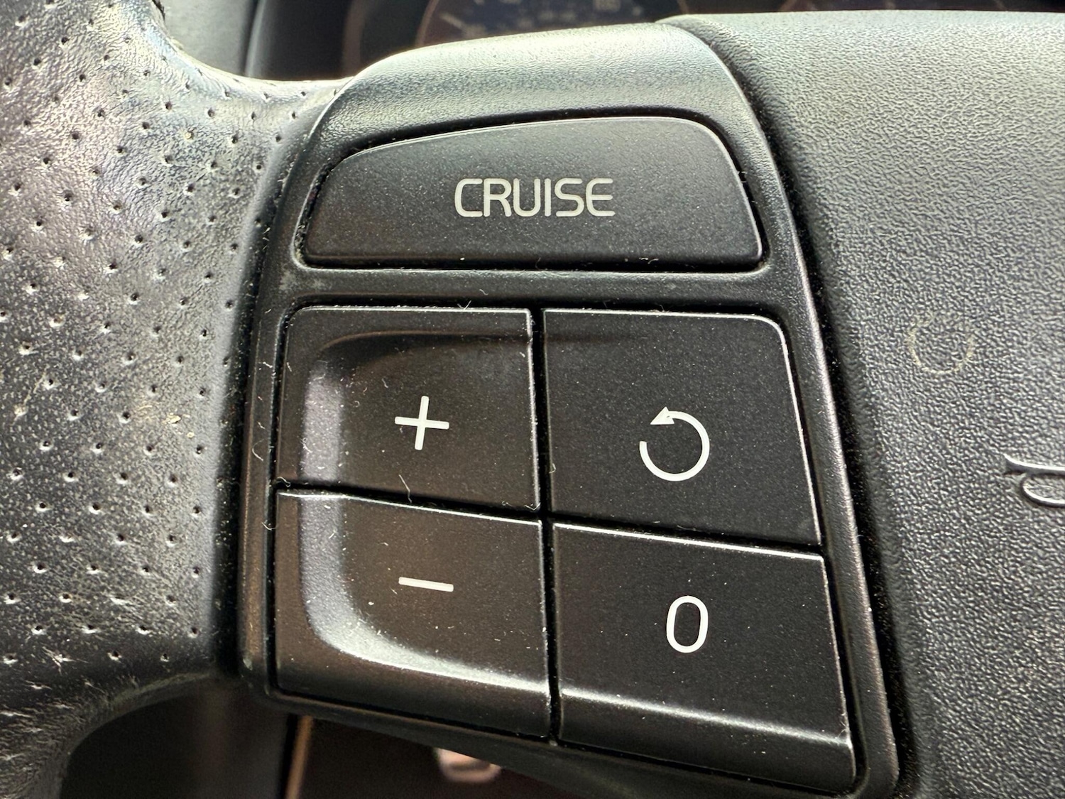 Used Volvo V50 2012 for sale - 78058557: Photo 12