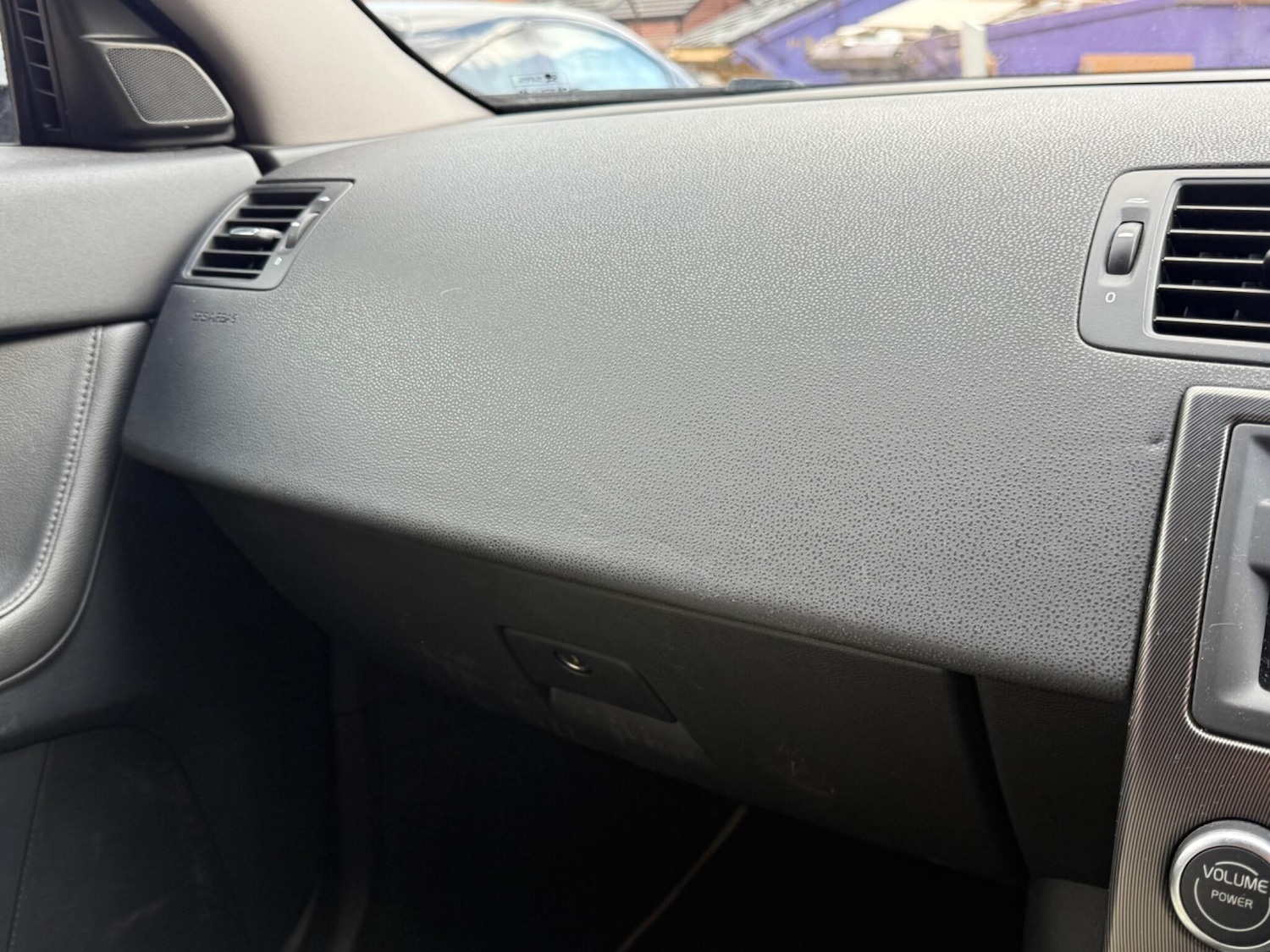 Used Volvo V50 2012 for sale - 78058557: Photo 20