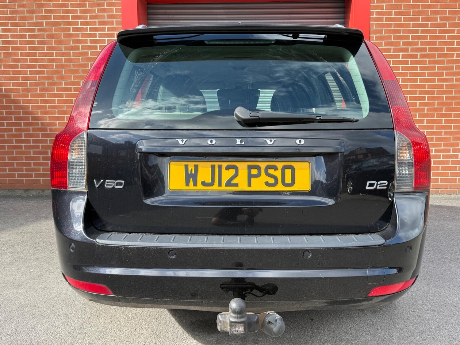 Used Volvo V50 2012 for sale - 78058557: Photo 30