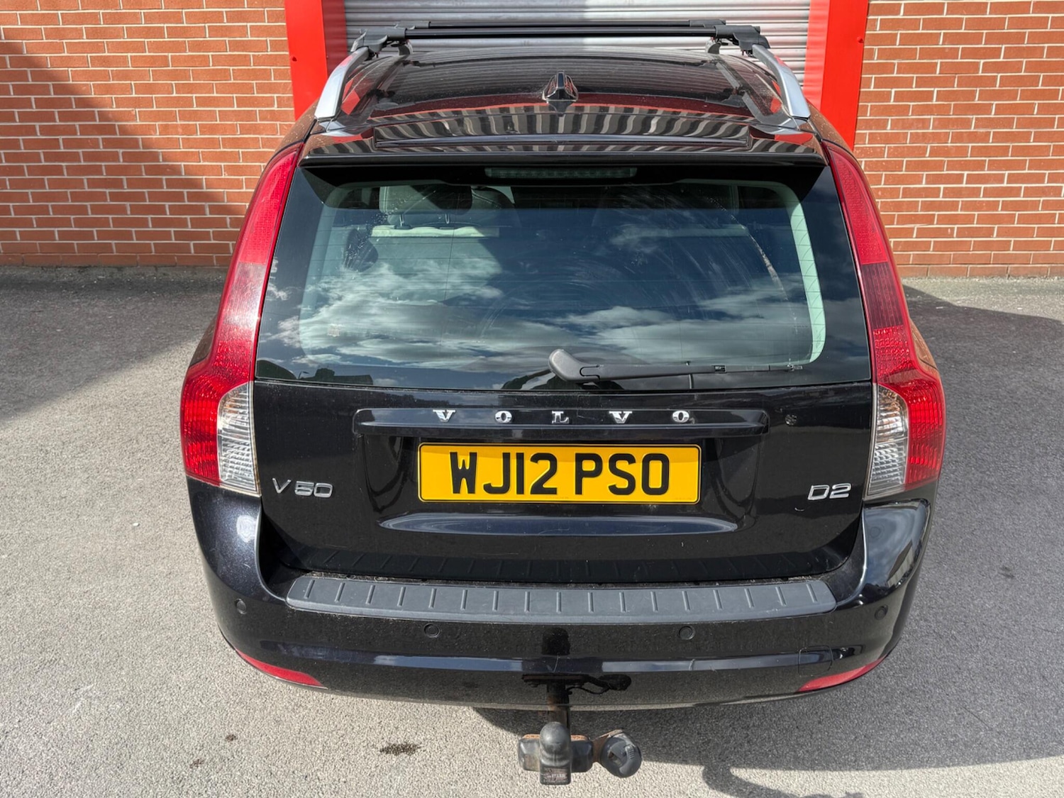 Used Volvo V50 2012 for sale - 78058557: Photo 31