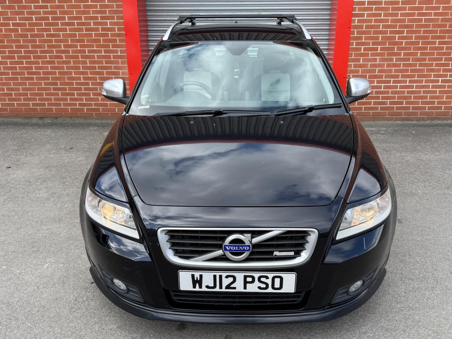 Used Volvo V50 2012 for sale - 78058557: Photo 4