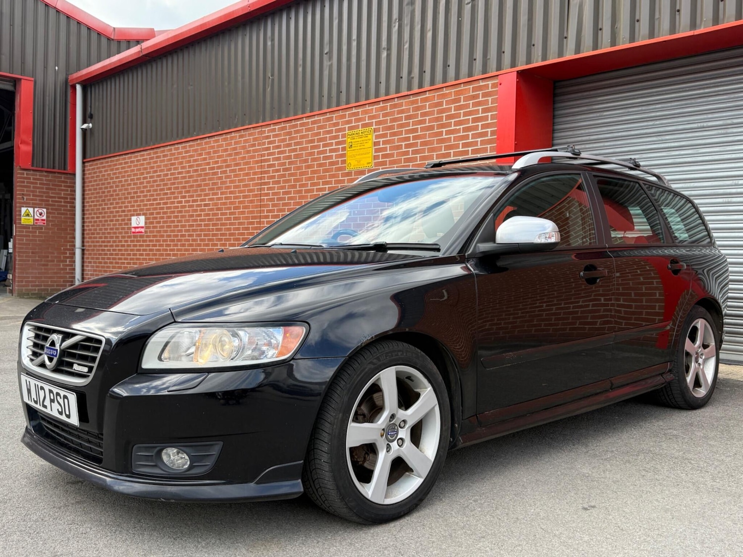 Used Volvo V50 2012 for sale - 78058557: Photo 5