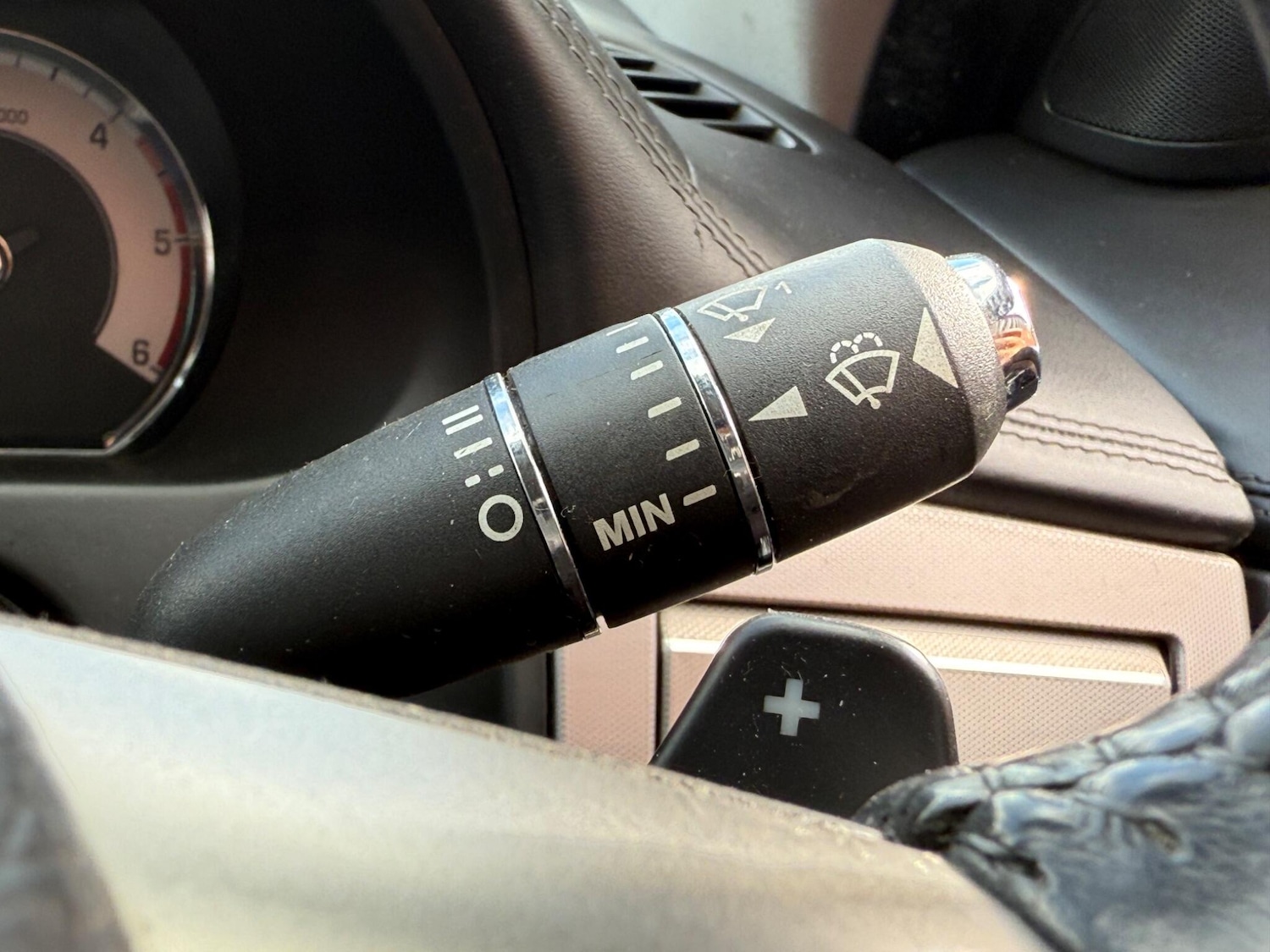 Used Jaguar XF 2010 for sale - 76988342: Photo 15