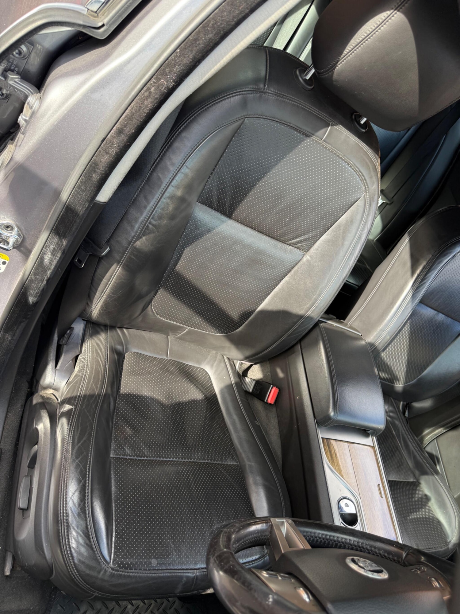 Used Jaguar XF 2010 for sale - 76988342: Photo 23