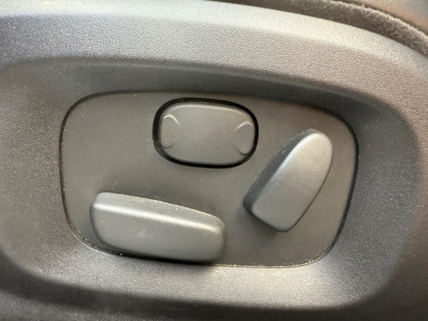 Used Jaguar XF 2010 for sale - 76988342: Photo 27