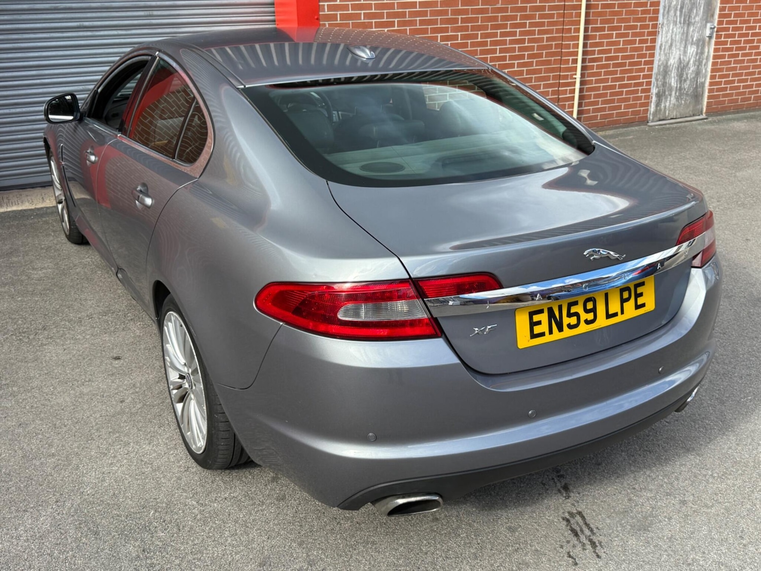 Used Jaguar XF 2010 for sale - 76988342: Photo 36