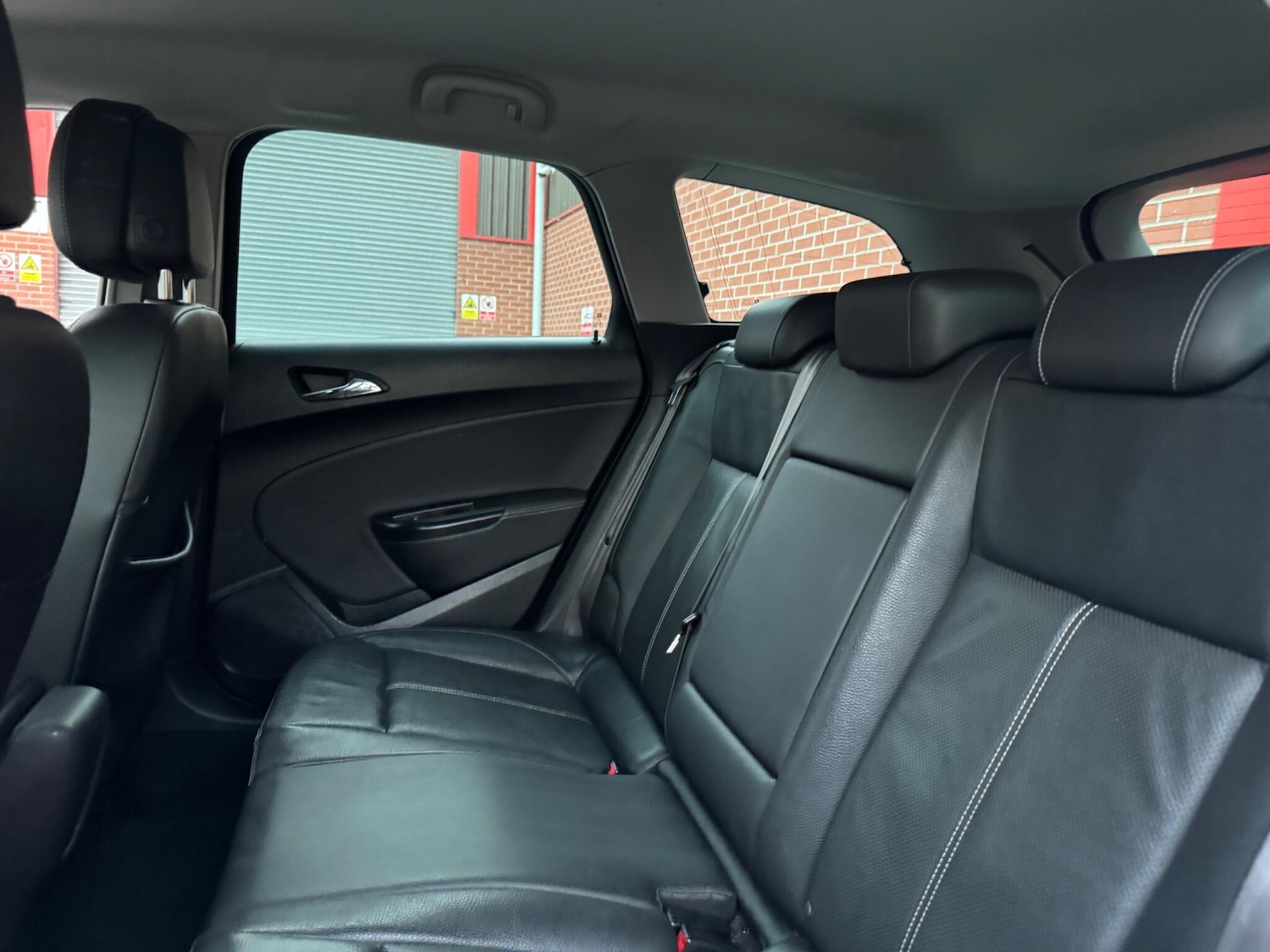 Used Vauxhall Astra 2014 for sale - 77162929: Photo 24