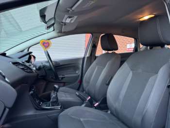 Used Ford Fiesta 2016 for sale - 74584585: Photo