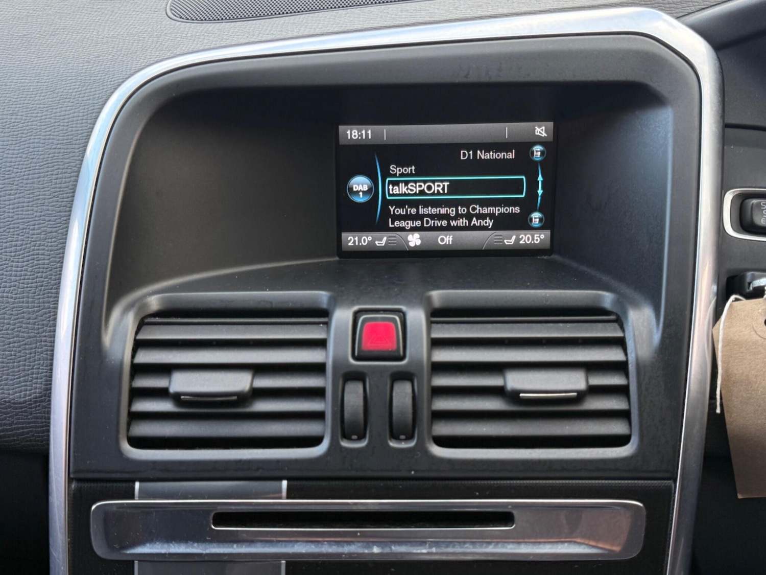 Used Volvo XC60 2015 for sale - 76000574: Photo 16