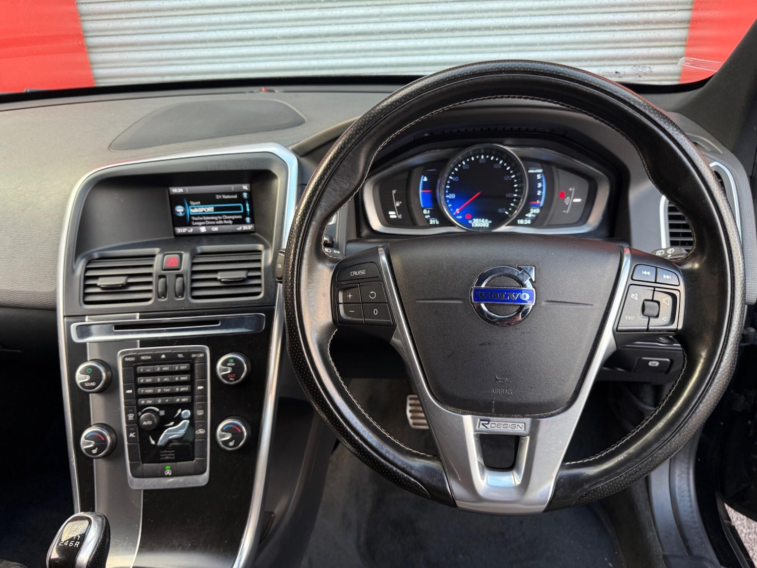 Used Volvo XC60 2015 for sale - 76000574: Photo 18