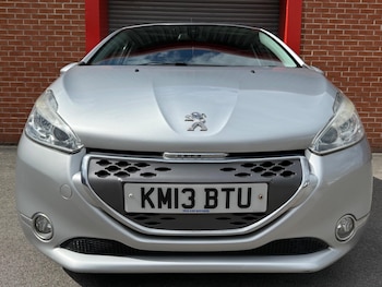Used Peugeot 208 2013 for sale - 78860224: Photo
