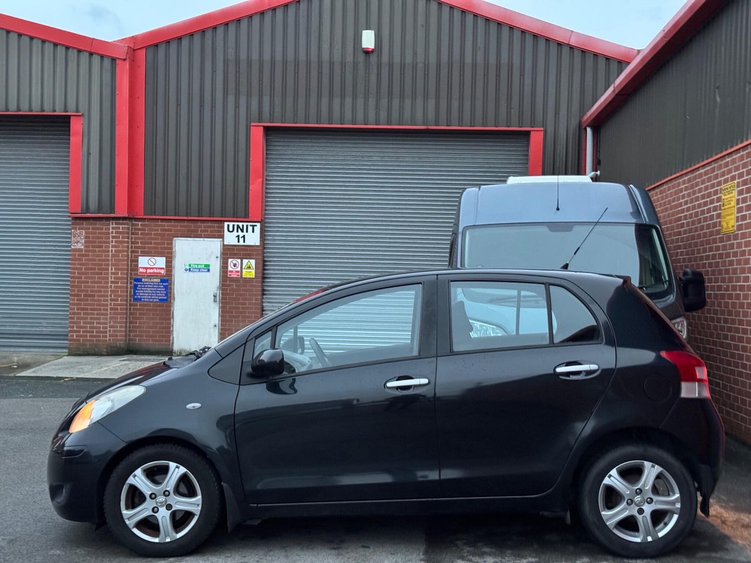 Used Toyota Yaris 2010 for sale - 76886800: Photo 7